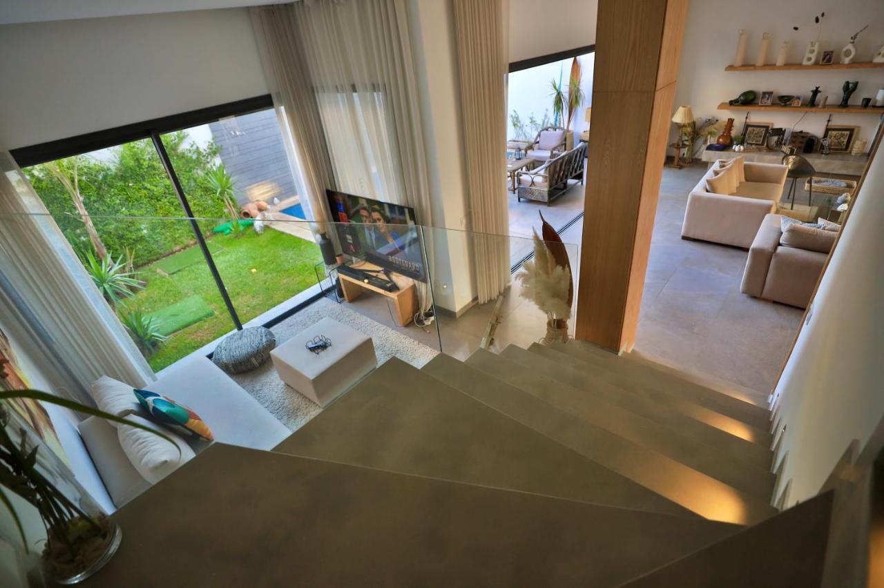 Moon House Villa Ville Nouvelle ภายนอก รูปภาพ