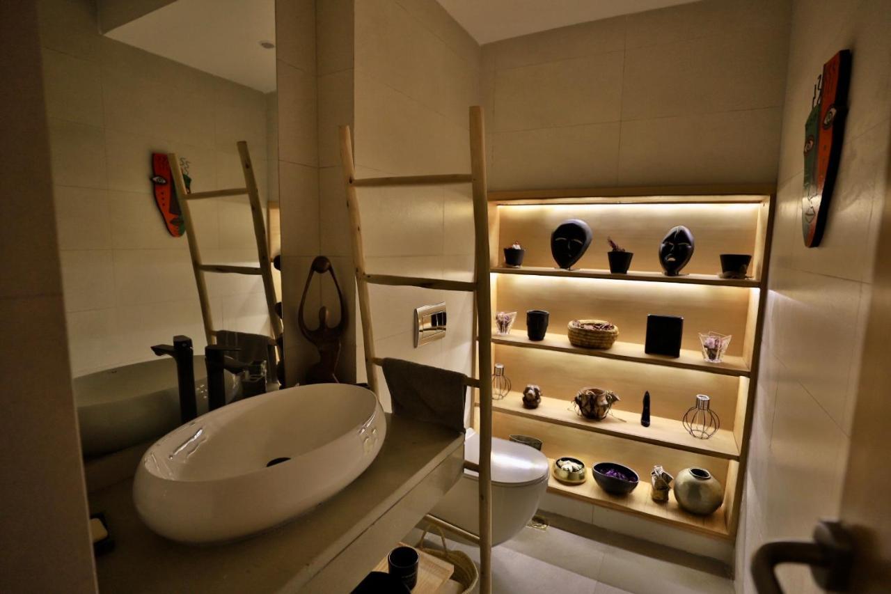 Moon House Villa Ville Nouvelle ภายนอก รูปภาพ
