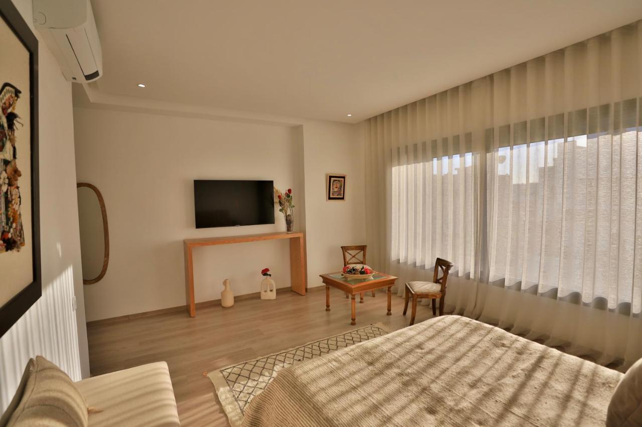 Moon House Villa Ville Nouvelle ภายนอก รูปภาพ