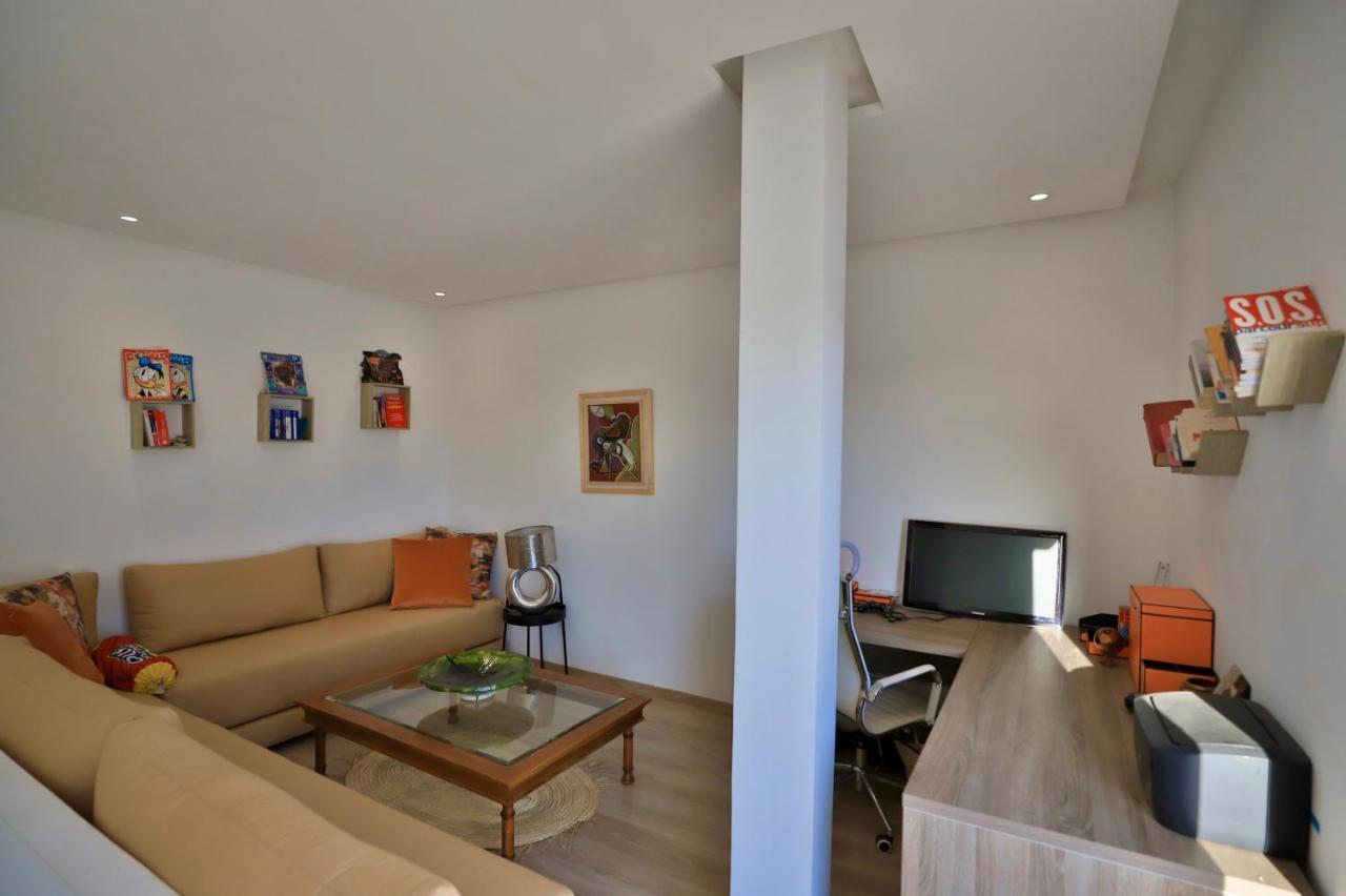 Moon House Villa Ville Nouvelle ภายนอก รูปภาพ