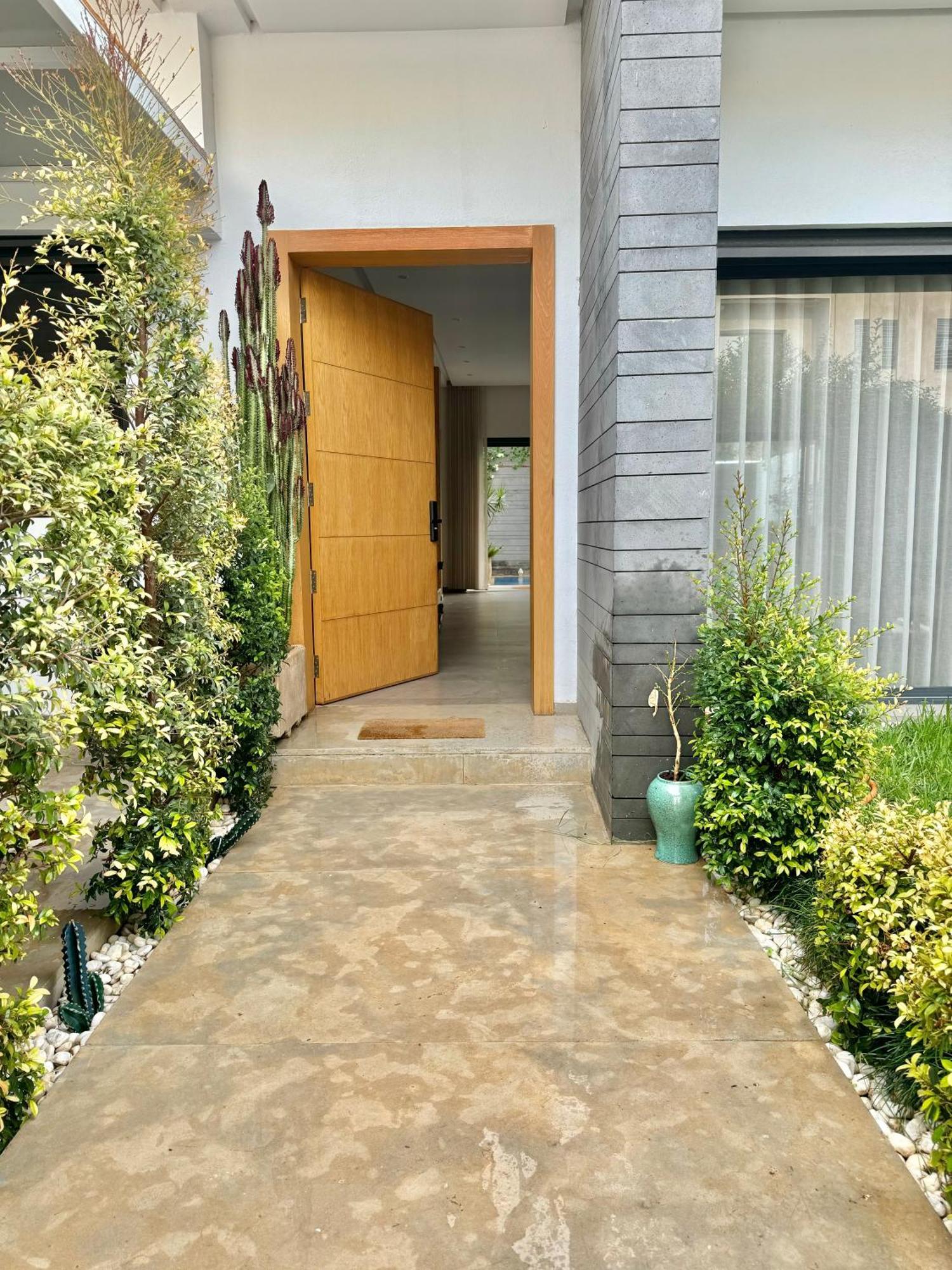 Moon House Villa Ville Nouvelle ภายนอก รูปภาพ